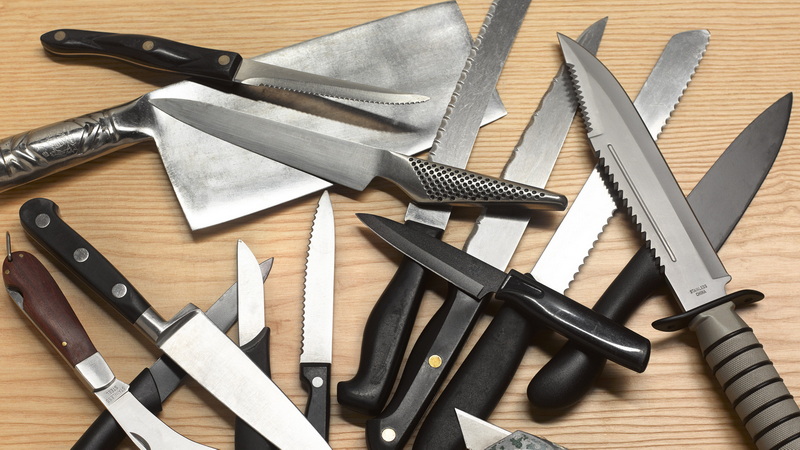 How Many Kitchen Knives Do You Need?