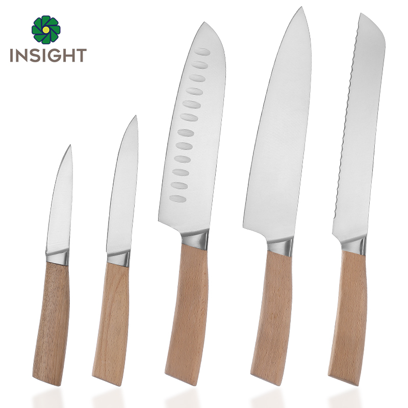 Set di coltelli globali con manico in legno