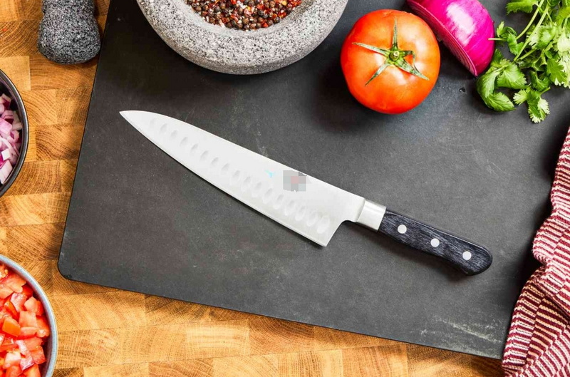 Chef Knife vs Carving Knife- Which Is Better for Slicing Meat_2