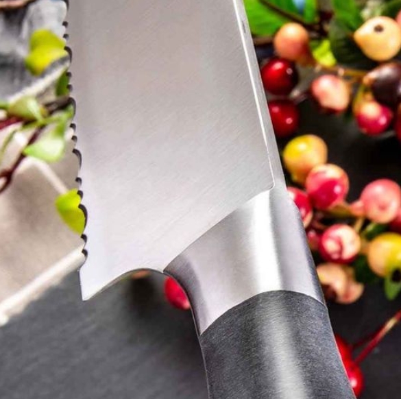 What's the Best Kitchen Knife for Cutting Vegetables_3