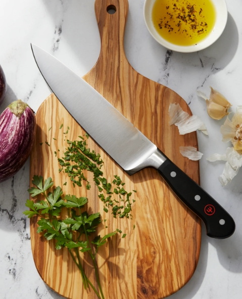 Why Is a Chef Knife the Most Important Kitchen Tool_1