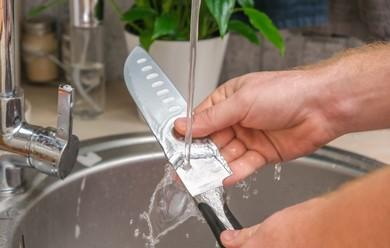 What Are The Common Causes of Kitchen Knife Dullness?